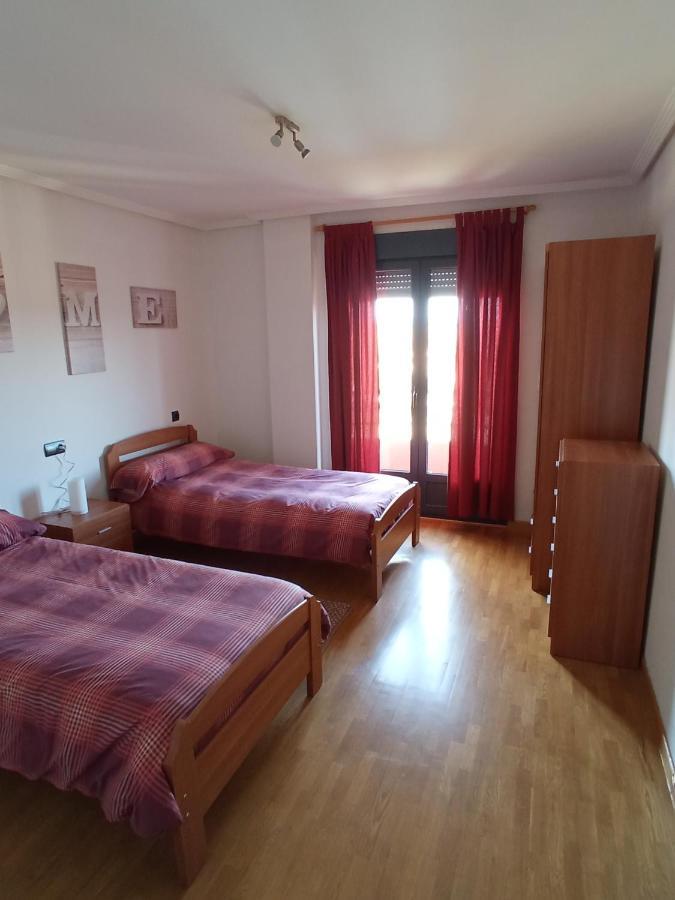 Vut El Negrillo 15 Vut-le-413 *
